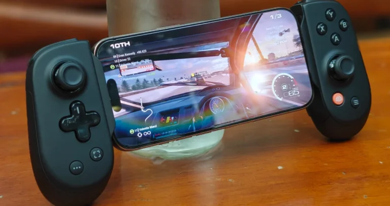 The Backbone Pro Controller Makes Mobile Gaming Worth The Hassle